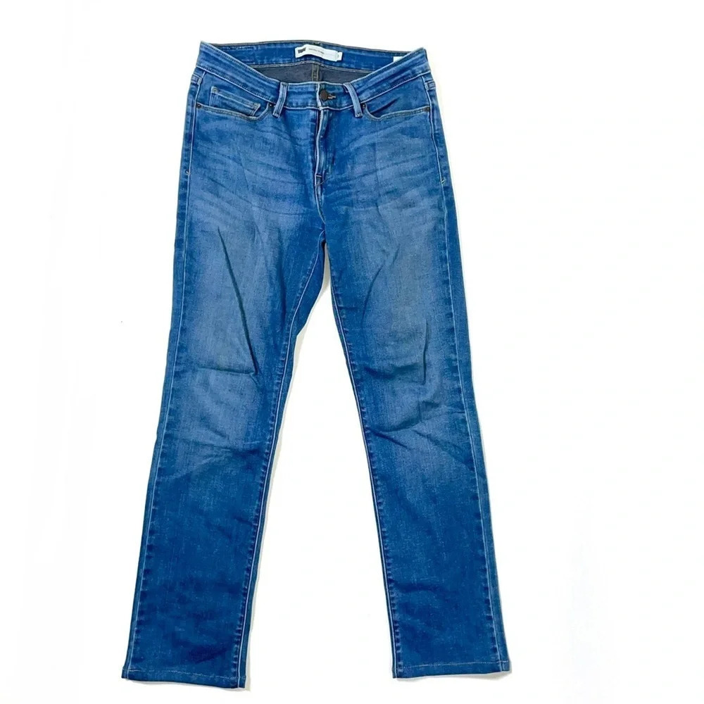 Levi’s Mid Rise Straight Leg Jegging Size 8